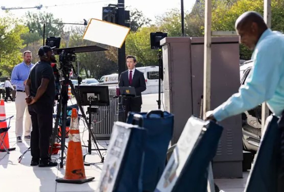 Мін'юст США розпочав розслідування проти NBC, ABC, CBS, CNN та Fox News через бойкот Трампа Мін'юст США розпочав розслідування проти NBC, ABC, CBS, CNN та Fox News через бойкот Трампа